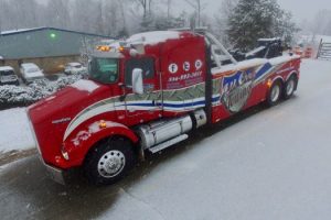Semi Truck Towing in Kernersville North Carolina