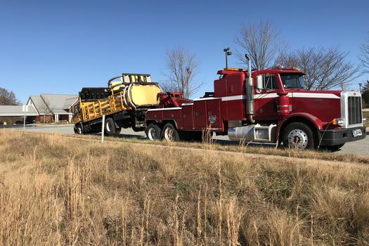 Semi Truck Towing-in-Kernersville-North Carolina